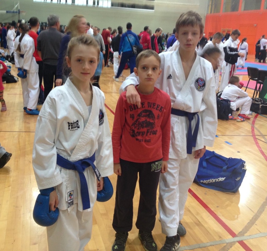 image-3b525794aa73f15f854c8b3e3c96f337fbf828b29b1c441868473feaa64c3ecf-V